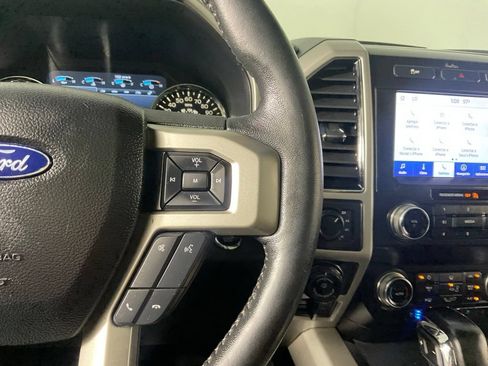 Used 2020 Ford F150 Lariat w/ Equipment Group 502A Luxury AWD/4WD image 24
