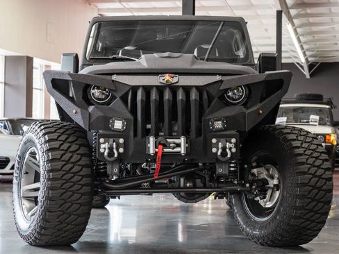 Used 2023 Jeep Gladiator Sport AWD/4WD image 10