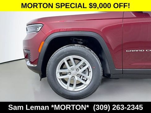 New 2025 Jeep Grand Cherokee L Laredo image 31