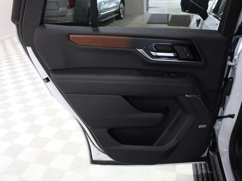 New 2026 GMC Yukon Denali w/ Denali Reserve Package AWD/4WD image 24