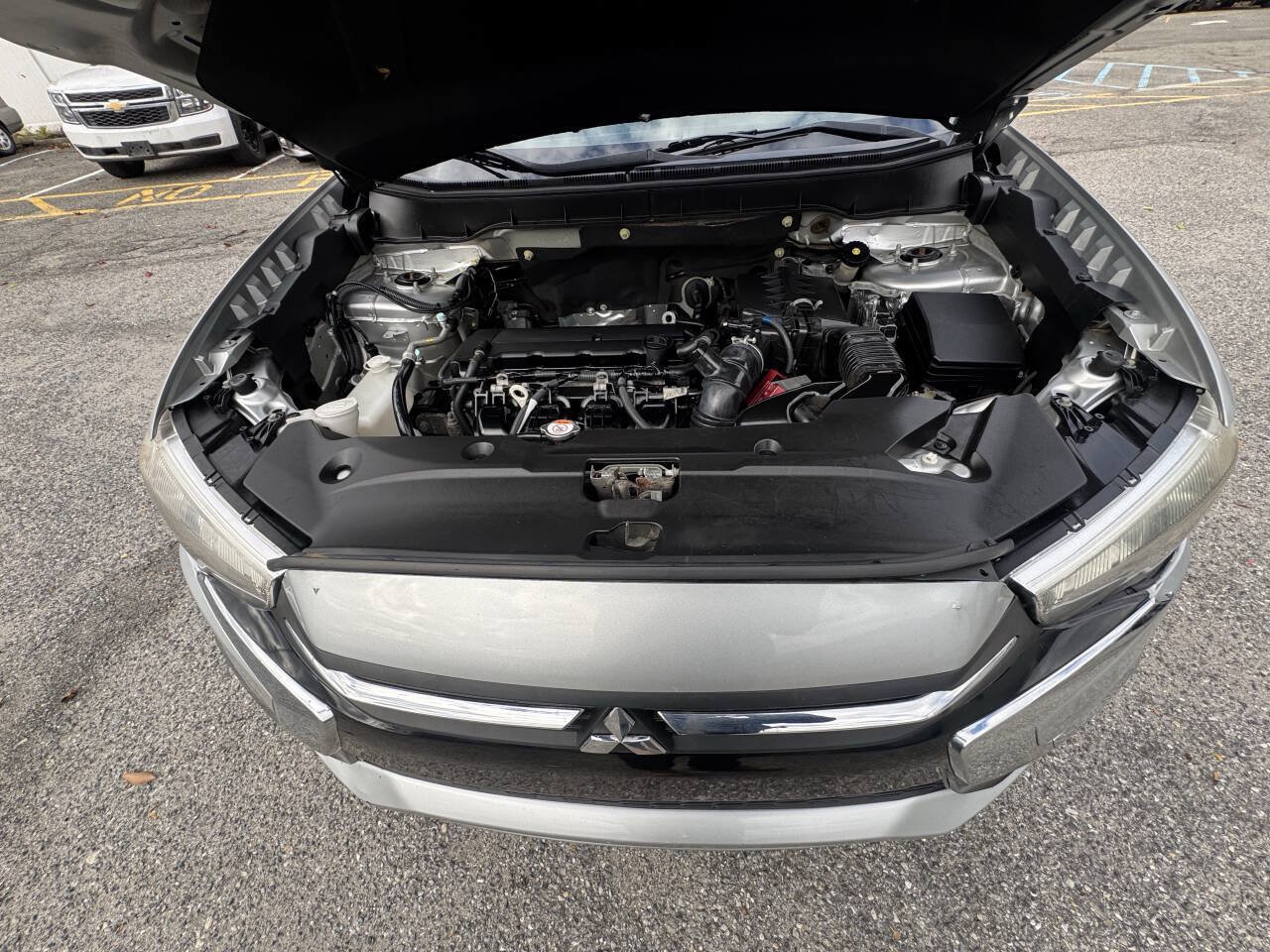 Used 2019 Mitsubishi Outlander Sport SE FWD image 28