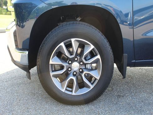 Used 2022 Chevrolet Silverado 1500 LT image 22