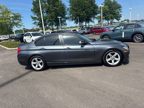Used 2013 BMW 328i Sedan RWD image 8