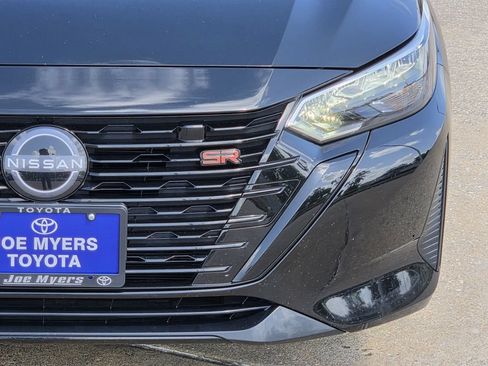 Used 2025 Nissan Sentra SR w/ Midnight Edition FWD image 5