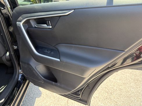 Certified 2024 Toyota RAV4 XLE image 28