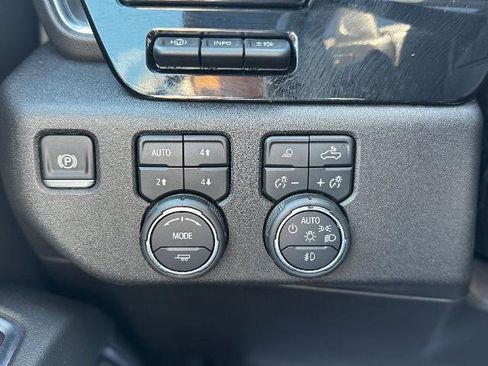 Used 2025 Chevrolet Silverado 1500 LTZ w/ LTZ Premium Package AWD/4WD image 6