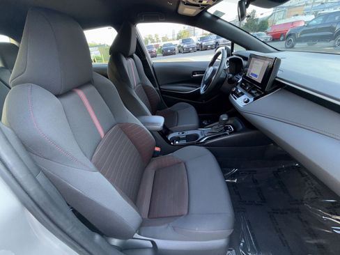 Used 2025 Toyota Corolla SE FWD image 26