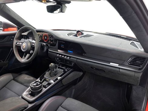 Used 2026 Porsche 911 GT3 image 33