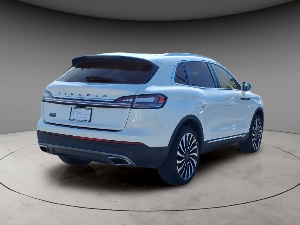 Certified 2023 Lincoln Nautilus Black Label AWD/4WD image 12