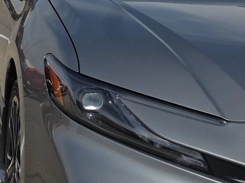 New 2026 Toyota Camry SE FWD image 8