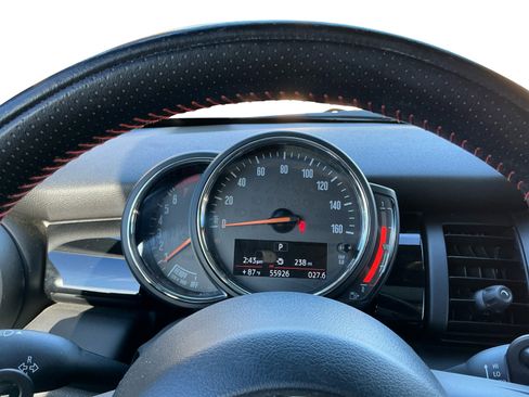 Used 2019 MINI Cooper S image 13