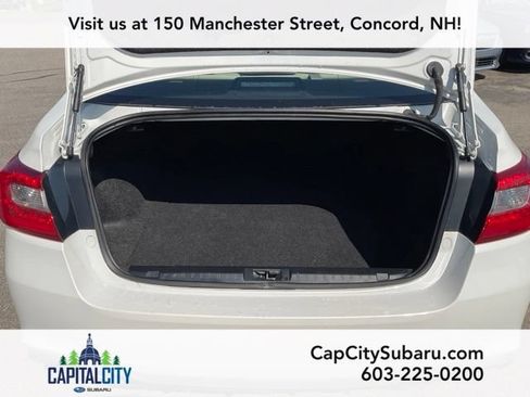 Used 2018 Subaru Legacy 2.5i Premium AWD/4WD image 9