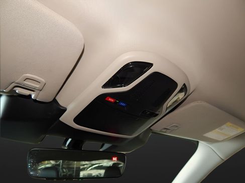 Used 2024 Subaru Legacy Premium image 21