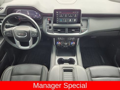 Used 2024 GMC Yukon SLT AWD/4WD image 26