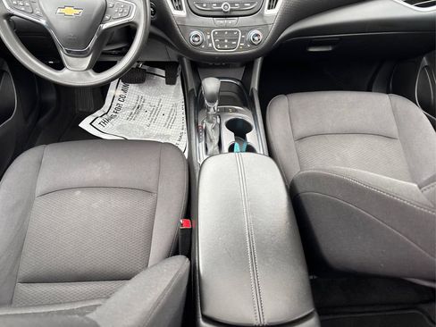 Used 2024 Chevrolet Malibu LT image 21