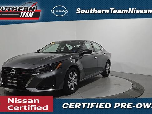 Certified 2025 Nissan Altima 2.5 S FWD image 1