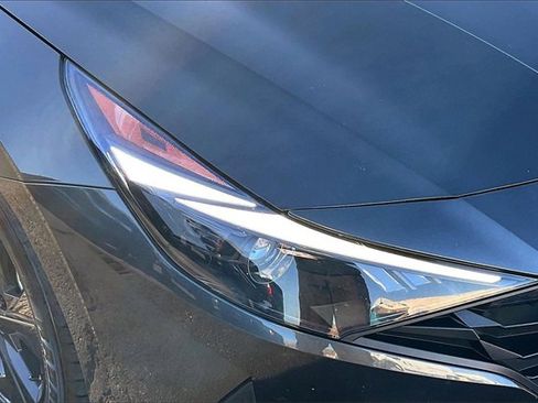 Used 2021 Hyundai Elantra SEL w/ Convenience Package image 29