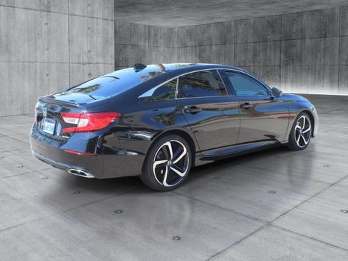 Used 2020 Honda Accord Sport image 7