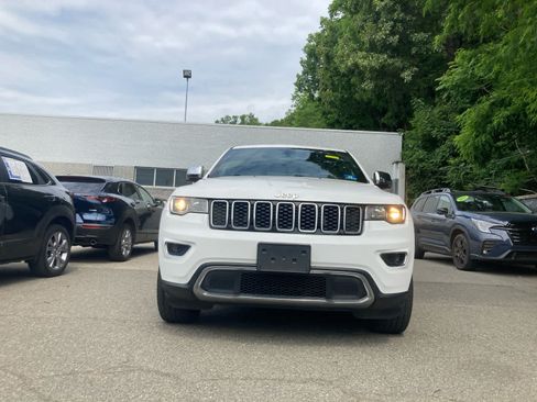 Used 2020 Jeep Grand Cherokee Limited AWD/4WD image 4
