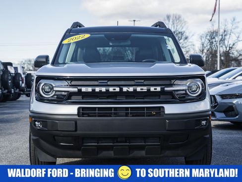 Certified 2022 Ford Bronco Sport Outer Banks w/ Tech Package image 2