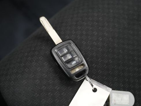 Used 2015 Honda CR-V LX image 51