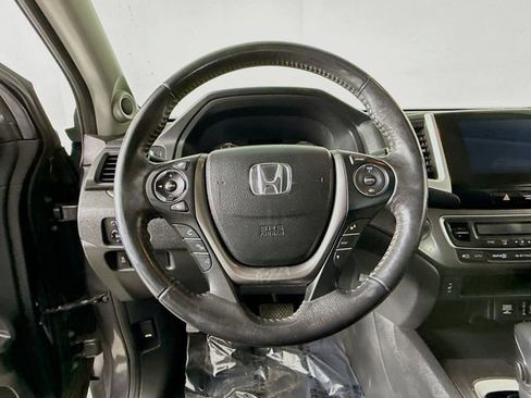 Used 2017 Honda Pilot EX-L image 11