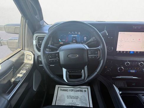 Used 2025 Ford F350 Platinum AWD/4WD image 12