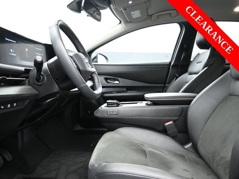 Used 2024 Nissan Ariya ENGAGE image 13