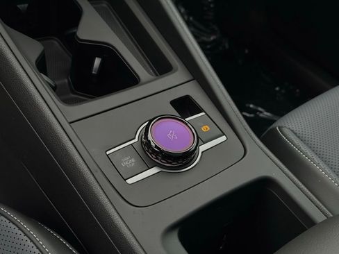 New 2026 Volkswagen Tiguan SE R-Line image 23