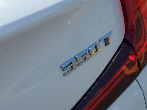 Certified 2023 Cadillac XT4 Premium Luxury FWD image 7