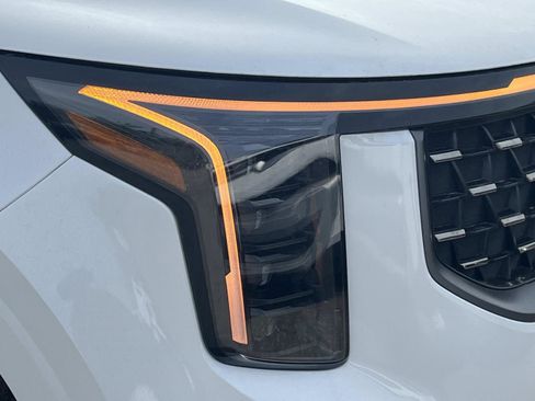 New 2026 Kia Carnival SX Prestige image 9