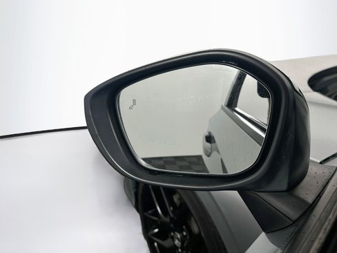 Used 2025 Honda Civic Sport image 16