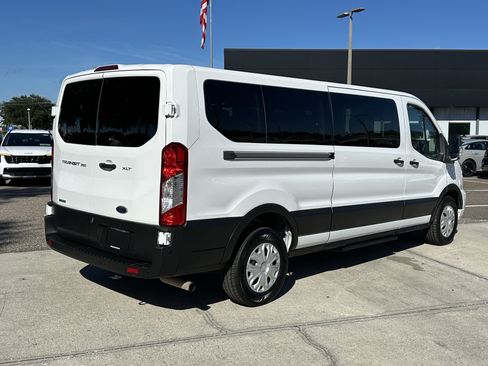 Used 2023 Ford Transit 350 XLT RWD image 5