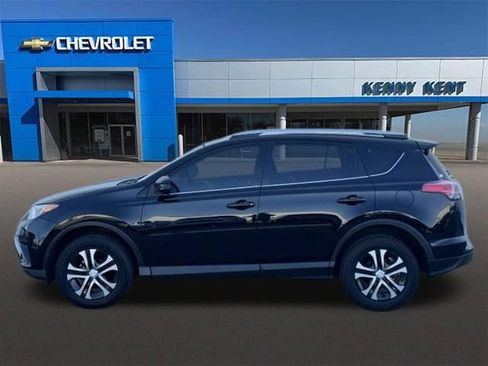 Used 2016 Toyota RAV4 LE FWD image 27