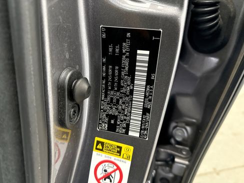 Used 2017 Toyota Highlander Plus w/ Carpet Mat Package image 20