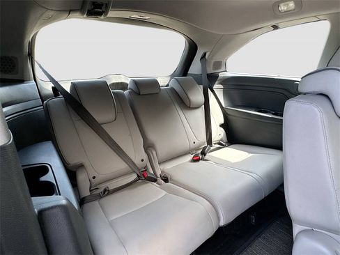 Used 2022 Honda Odyssey Elite image 29