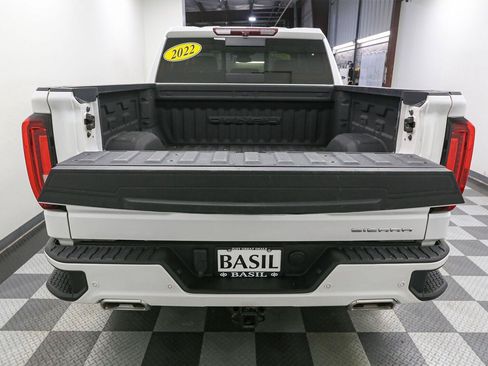 Used 2022 GMC Sierra 1500 Denali AWD/4WD image 13