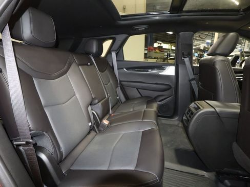 Certified 2025 Cadillac XT5 Premium Luxury w/ Technology Package AWD/4WD image 26