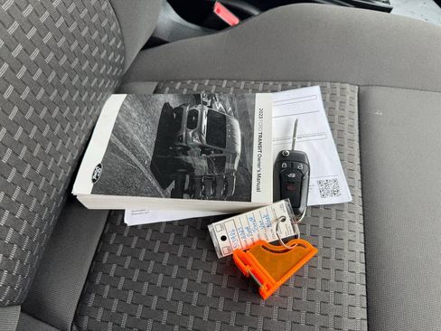 Used 2023 Ford Transit 350 XLT image 37