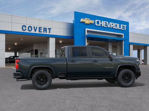 New 2026 Chevrolet Silverado 2500 ZR2 AWD/4WD image 5
