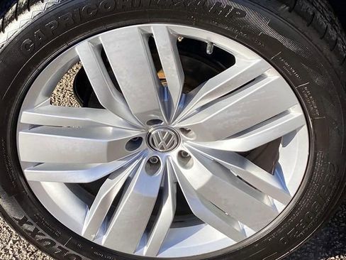 Used 2019 Volkswagen Atlas SEL image 28