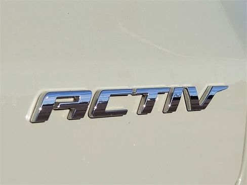 Used 2025 Chevrolet TrailBlazer ACTIV image 12