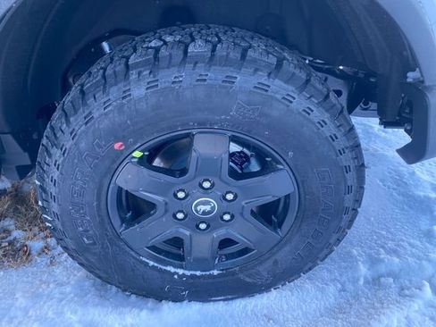 New 2025 Ford Bronco Outer Banks image 16