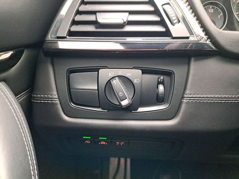 Used 2015 BMW M4 Coupe image 30