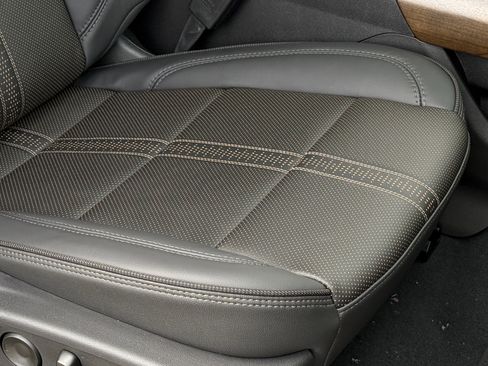 New 2026 Chevrolet Silverado 2500 High Country w/ High Country Premium Package image 23