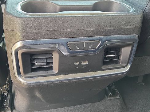 Used 2024 GMC Sierra 1500 Denali w/ Technology Package AWD/4WD image 16