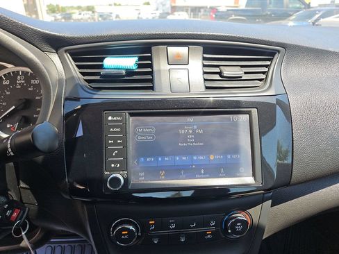 Used 2019 Nissan Sentra S FWD image 17