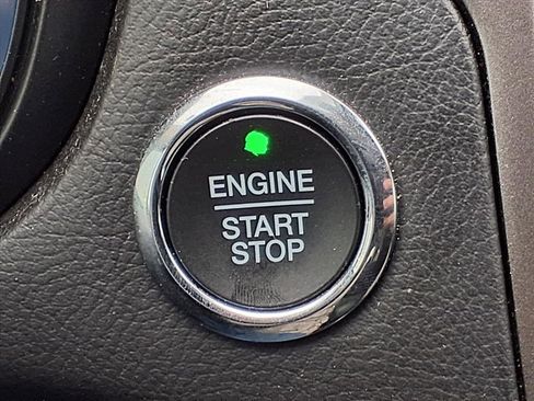 Used 2020 Ford Fusion S image 17