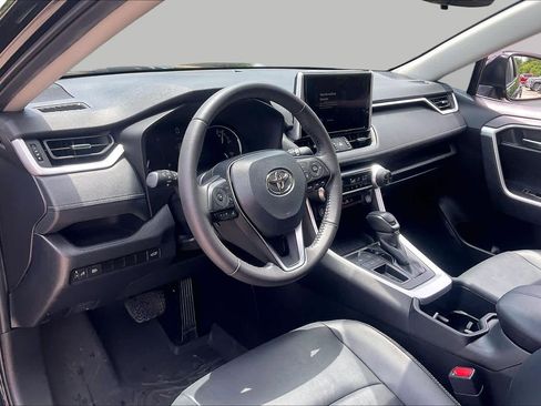 Used 2024 Toyota RAV4 XLE Premium FWD image 18