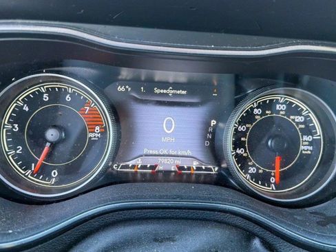 Used 2020 Jeep Cherokee Trailhawk w/ Cold Weather Group image 10